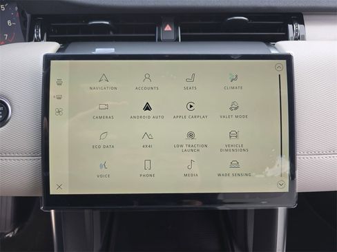 New 2026 Land Rover Discovery Sport Landmark image 21