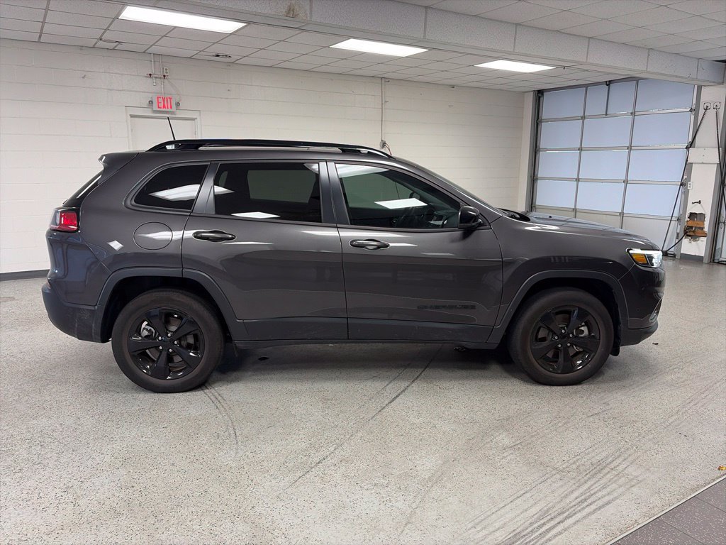 Used 2023 Jeep Cherokee Altitude Lux w/ Lux Elite Package AWD/4WD image 3