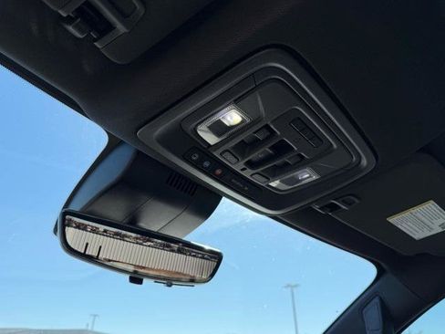 Used 2022 Chevrolet Silverado 1500 LTZ image 48