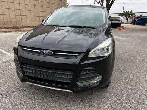 Used 2016 Ford Escape SE image 5