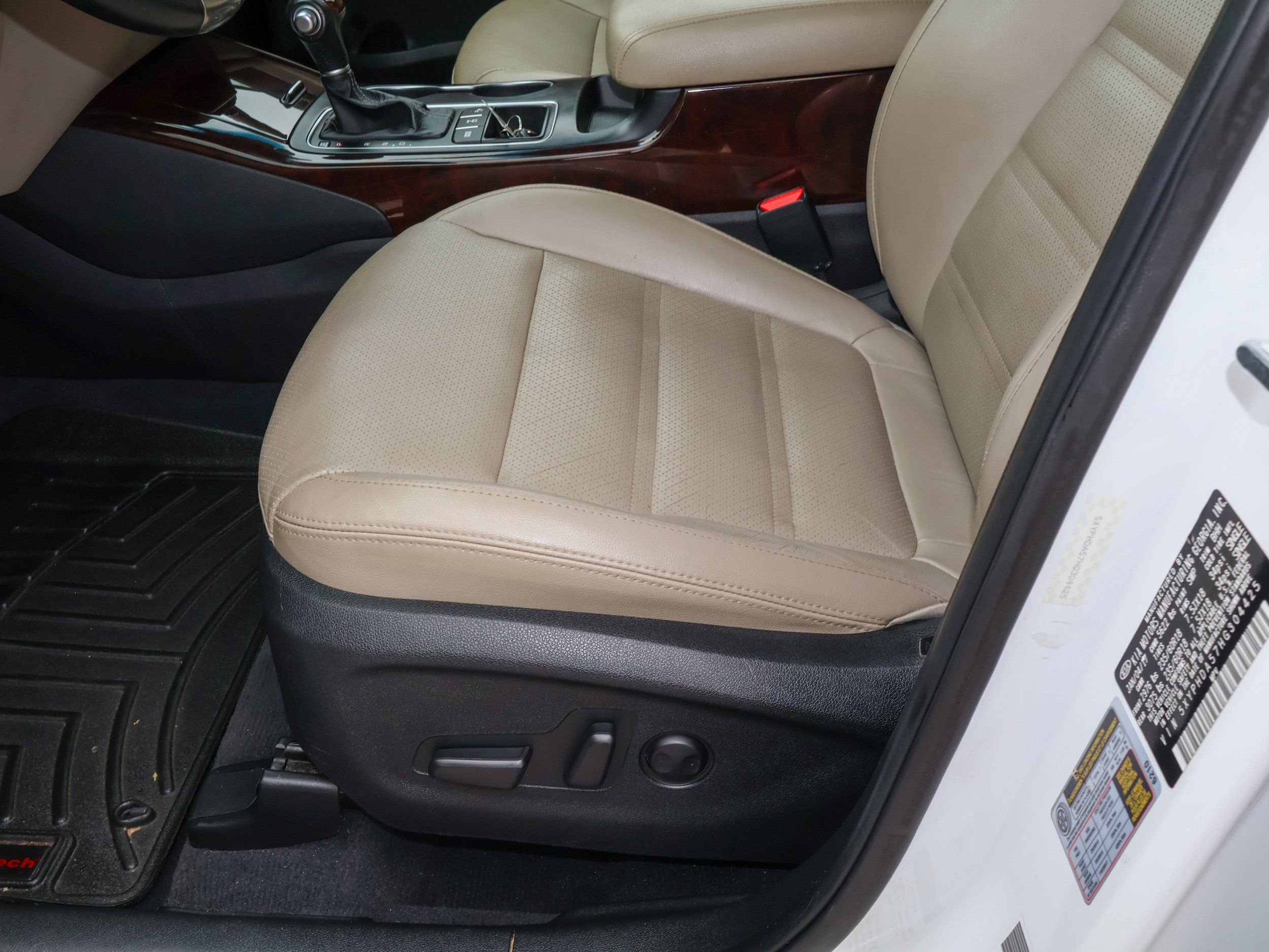 Used 2017 Kia Sorento EX AWD/4WD image 12