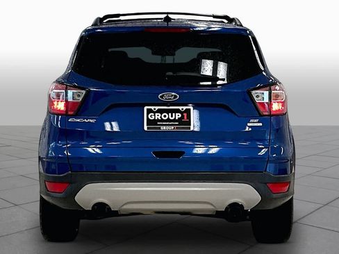 Used 2018 Ford Escape SE FWD image 4