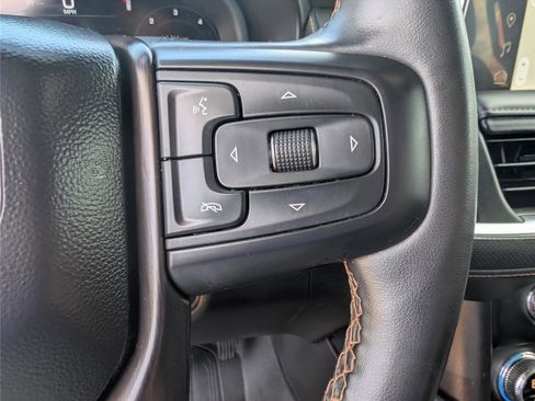 Used 2023 GMC Yukon AT4 w/ Technology Package image 22