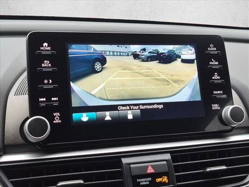 Used 2021 Honda Accord Sport image 8