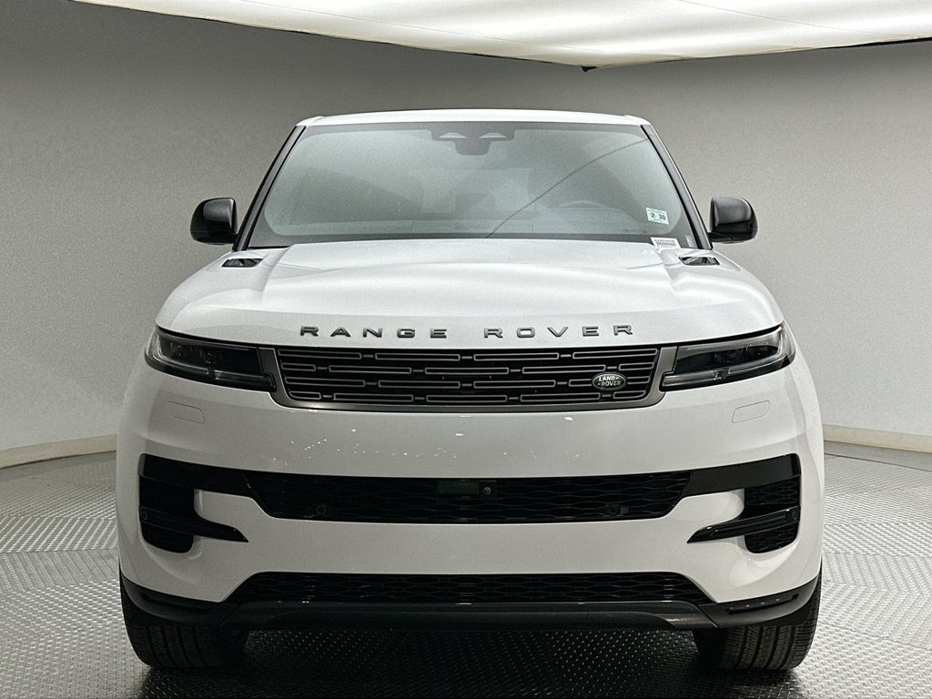Certified 2025 Land Rover Range Rover Sport SE AWD/4WD image 16