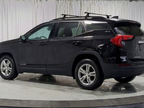 Used 2018 GMC Terrain SLE w/ Driver Convenience Package image 8