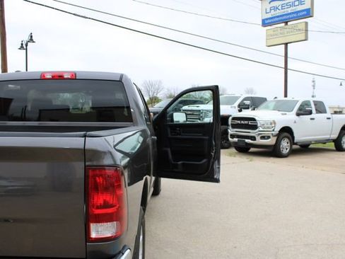 Used 2021 RAM 1500 Tradesman w/ Chrome Plus Package RWD image 31