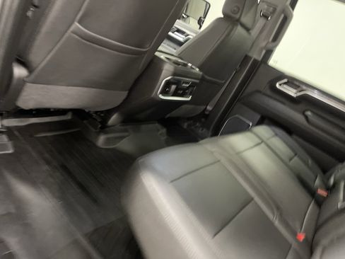 Used 2024 Chevrolet Silverado 2500 LTZ w/ LTZ Plus Package AWD/4WD image 17