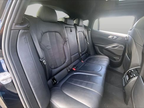 Certified 2022 BMW X6 xDrive40i w/ M Sport Package AWD/4WD image 19