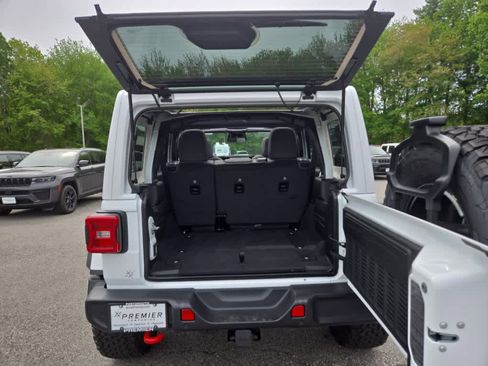 New 2026 Jeep Wrangler Unlimited Rubicon AWD/4WD image 26