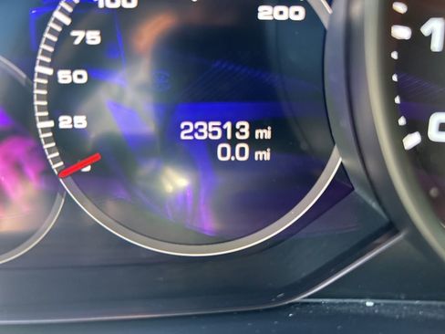 Used 2019 Porsche Panamera GTS image 6