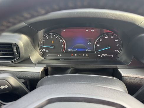 Used 2020 Ford Explorer XLT w/ Comfort Package image 15