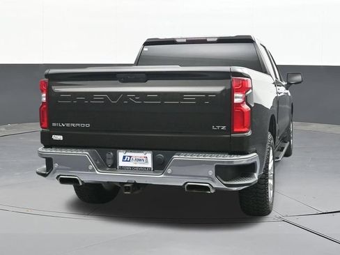 Used 2020 Chevrolet Silverado 1500 LTZ w/ Safety Package AWD/4WD image 13
