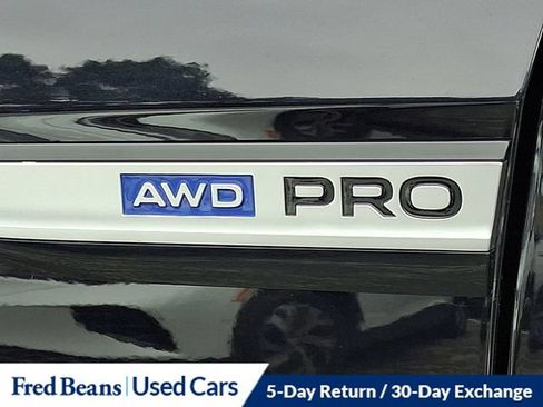 Used 2024 Volkswagen ID.4 Pro AWD/4WD image 36