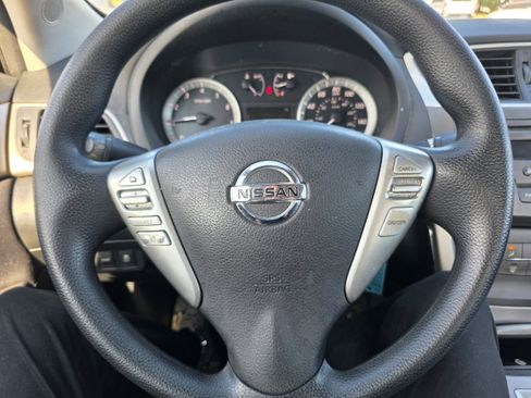Used 2014 Nissan Sentra SV FWD image 14