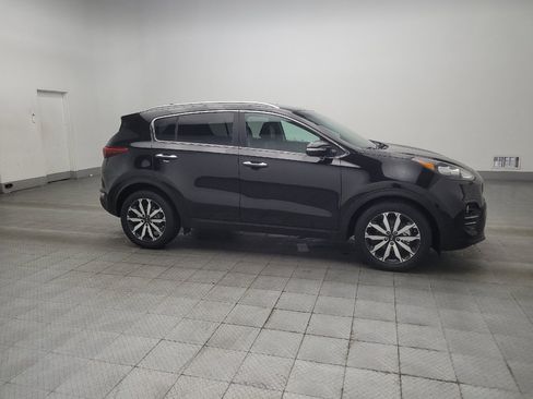 Used 2018 Kia Sportage EX FWD image 11