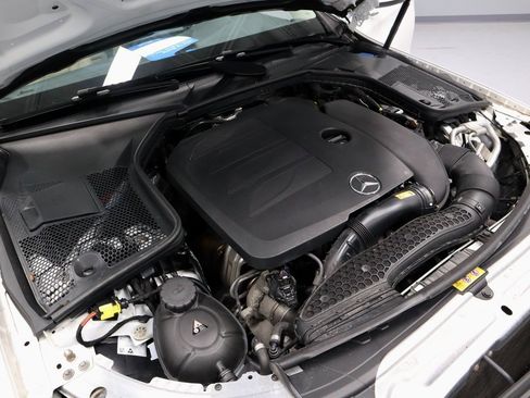 Used 2021 Mercedes-Benz C 300 4MATIC Sedan image 18