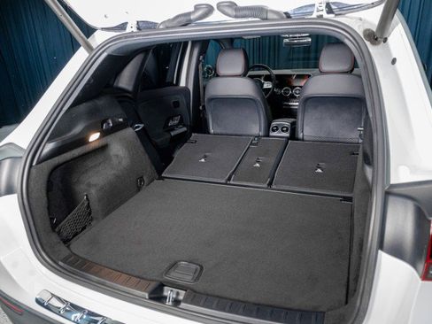 Certified 2023 Mercedes-Benz GLA 250 image 8