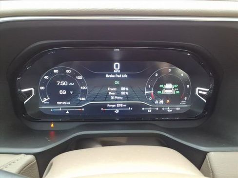 Used 2023 GMC Yukon Denali AWD/4WD image 36