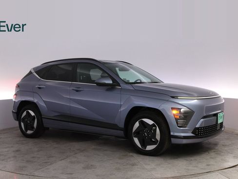 Used 2024 Hyundai Kona Limited FWD image 14