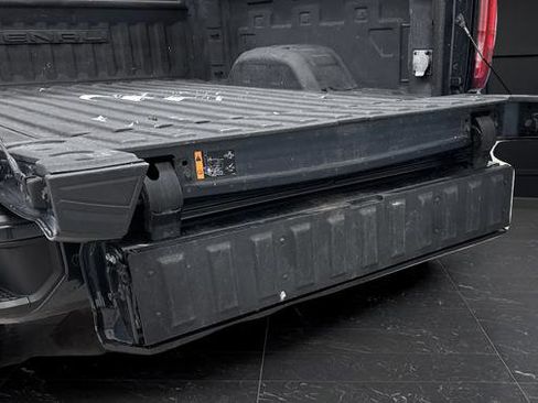 Used 2022 GMC Sierra 2500 Denali w/ Denali Ultimate Package image 17