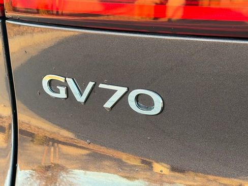 Used 2023 Genesis GV70 2.5T Select w/ Select Package image 8