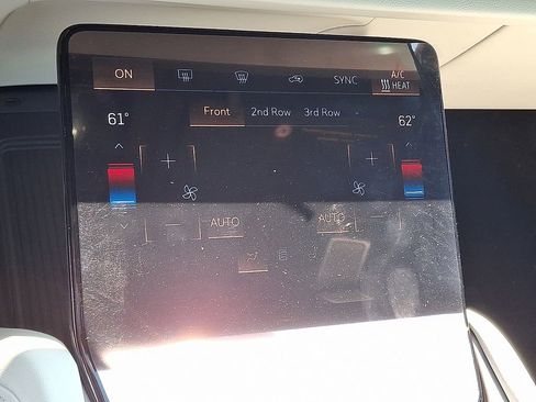 New 2026 Cadillac Vistiq Sport image 37