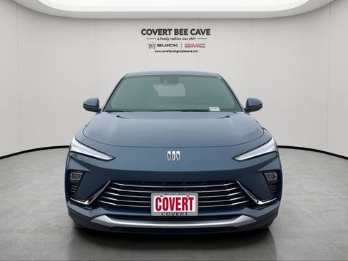 New 2026 Buick Envista Preferred image 2