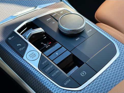 New 2026 BMW 330i Sedan image 14