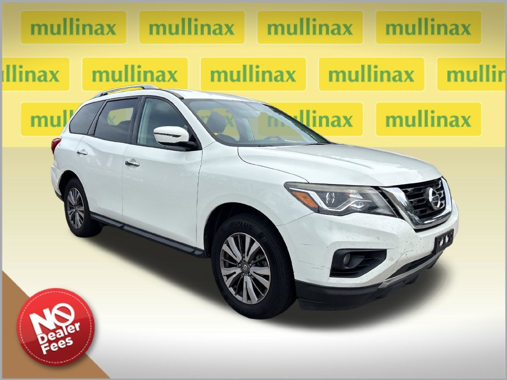 Used 2020 Nissan Pathfinder SV AWD/4WD image 1