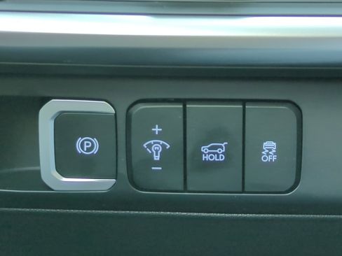 Certified 2025 Hyundai Santa Fe SEL image 29