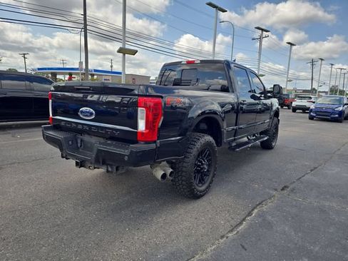 Used 2019 Ford F250 Lariat AWD/4WD image 8