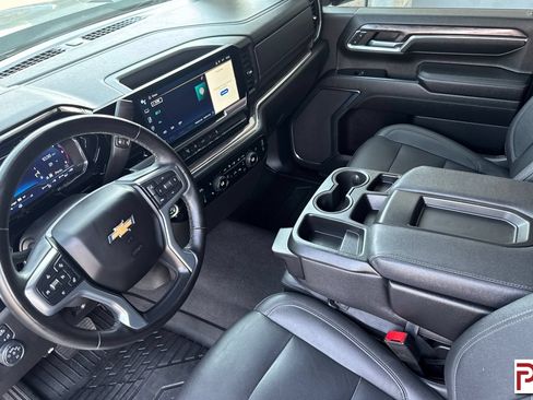 Certified 2024 Chevrolet Silverado 2500 LTZ AWD/4WD image 10