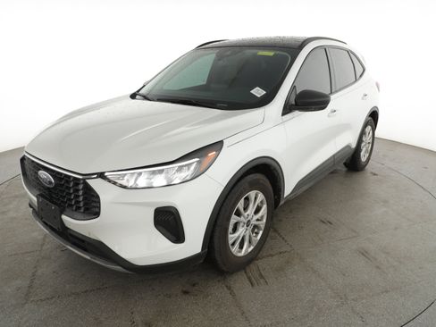 Used 2025 Ford Escape Active image 11