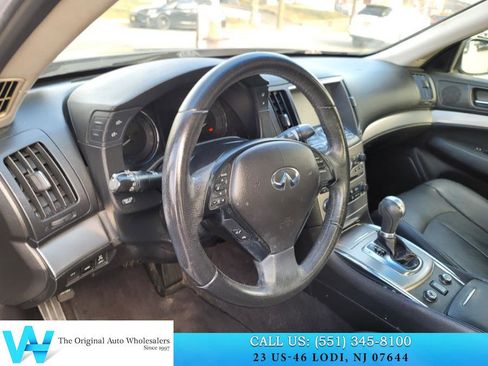 Used 2013 INFINITI G37 x w/ Premium Pkg image 10
