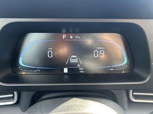 New 2026 Hyundai Elantra SE image 48