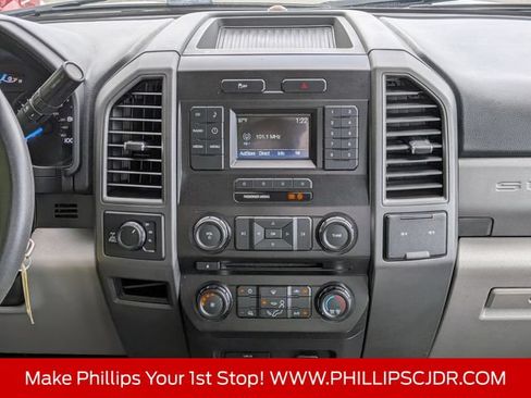 Used 2018 Ford F250 XL w/ Power Equipment Group AWD/4WD image 17