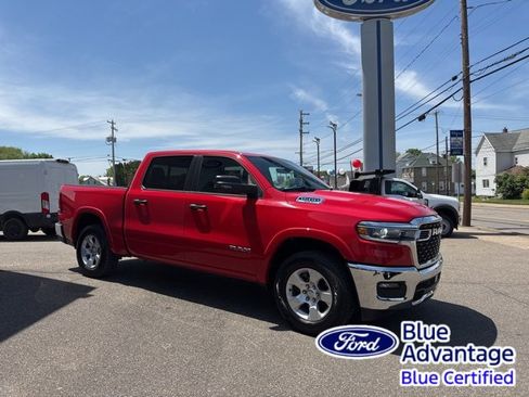 Used 2025 RAM 1500 Big Horn image 5