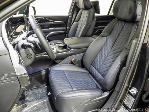 New 2026 Cadillac Escalade IQL Sport 1 w/ LPO, ONYX Package image 8