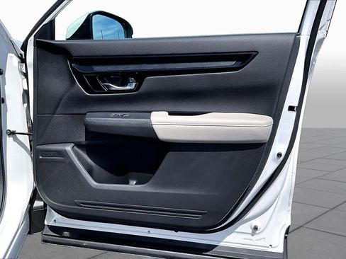 Used 2025 Honda CR-V EX-L image 26