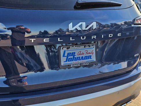 New 2025 Kia Telluride EX image 27