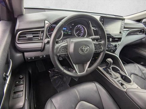 Used 2024 Toyota Camry XLE FWD image 10