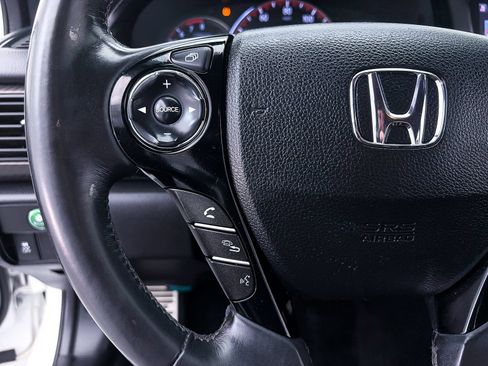 Used 2017 Honda Accord Sport image 23