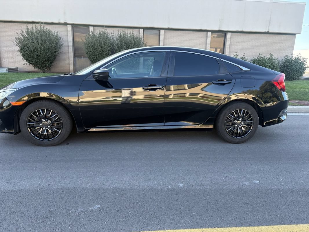 Used 2017 Honda Civic LX image 3