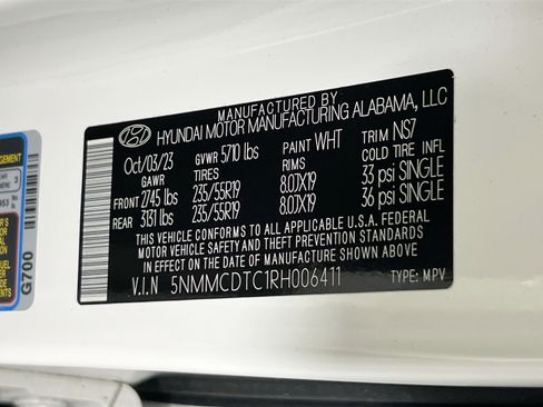 Used 2024 Genesis GV70 3.5T Sport image 31