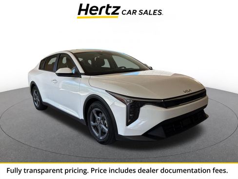 Used 2025 Kia K4 FWD image 1