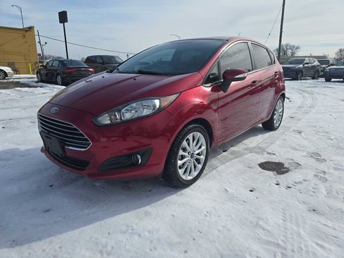 Used 2014 Ford Fiesta SE w/ Equipment Group 201A image 1