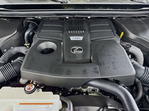 Certified 2024 Lexus GX 550 w/ Accessory Package (Z1) AWD/4WD image 28