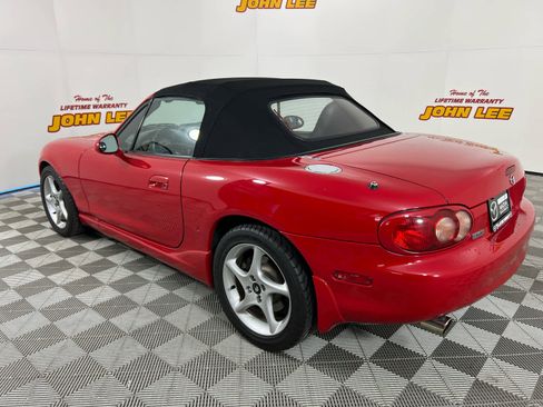 Used 2003 MAZDA MX-5 Miata LS image 3