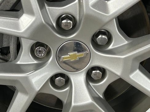 Used 2022 Chevrolet Equinox LT FWD image 32